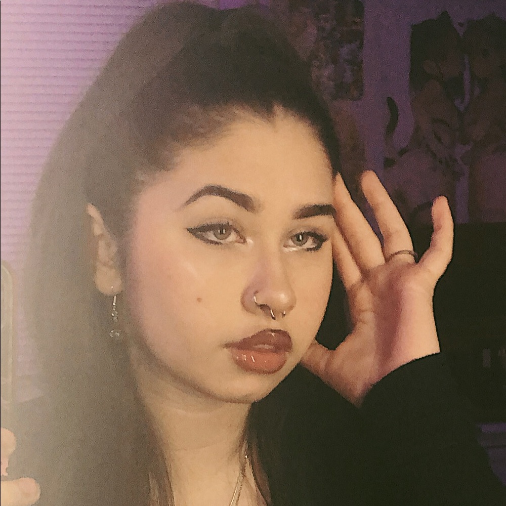 Meet your Posher, Jayla